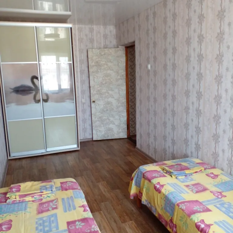 2-комнатная квартира на 4-6 человек с видом на море