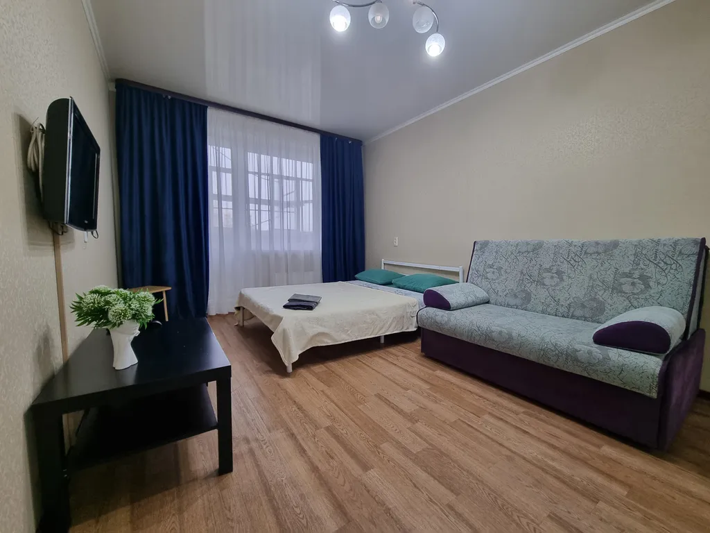 Шикарная квартира в центе Ленина-Дзержинского — аренда посуточно в Ноябрьск