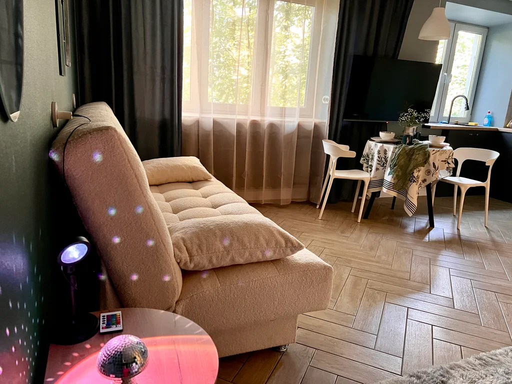 Стильная студия у ТРЦ Планета