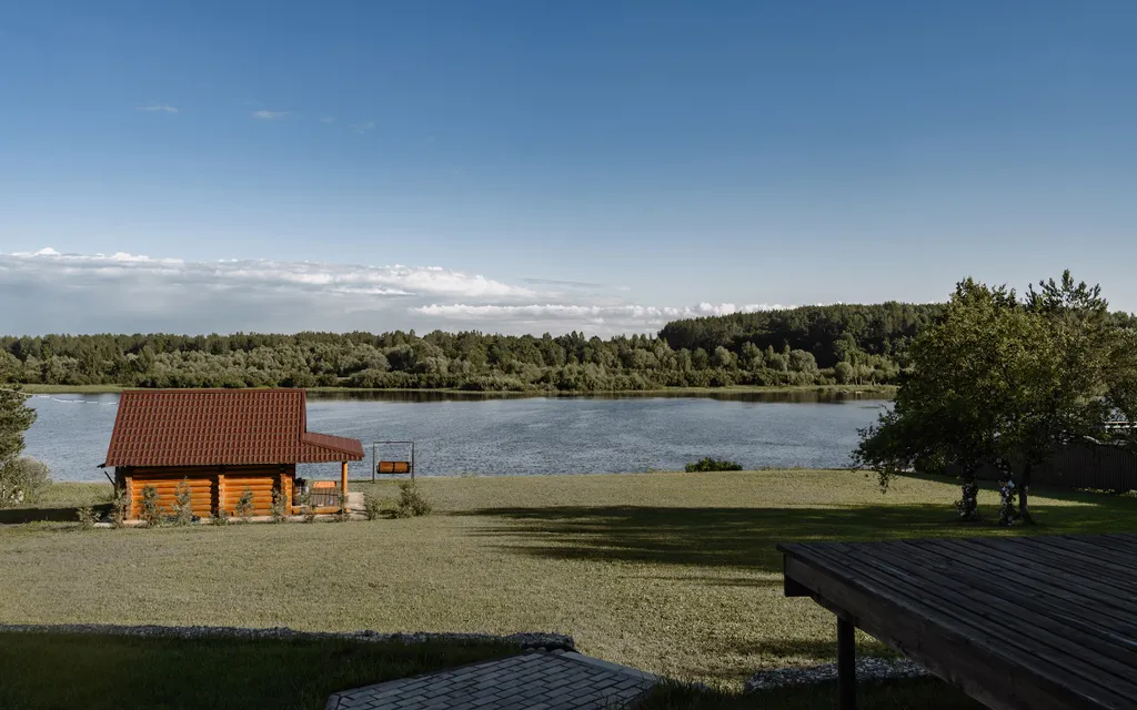 Коттедж до 18 гостей, 1 линия реки