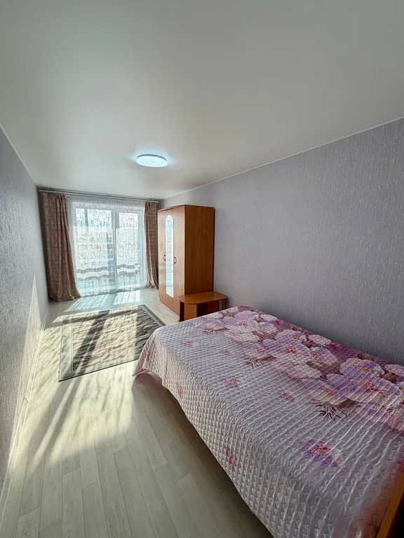 В центре ишима! Просторная 3-комн. Для командировок и семьи