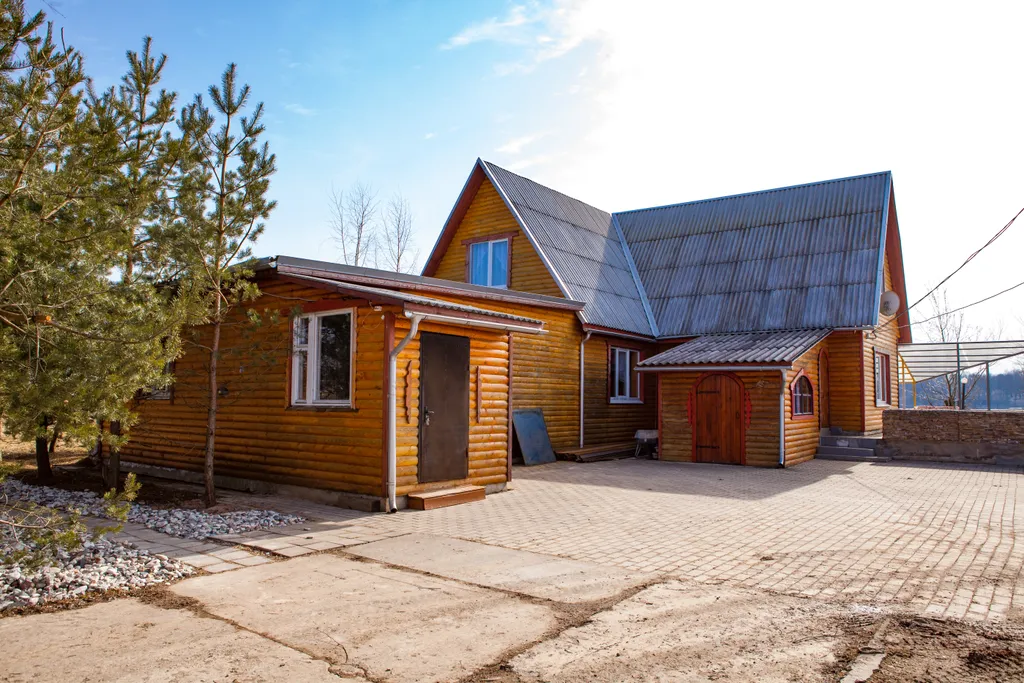 Коттедж Усадьба На Стрелке — аренда посуточно в Великий Новгород