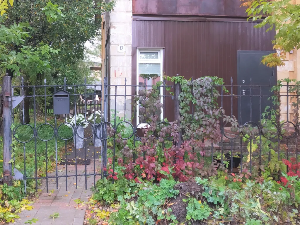 Квартира Квартира в центре с отдельным входом и парковкой под окном — Ярославль