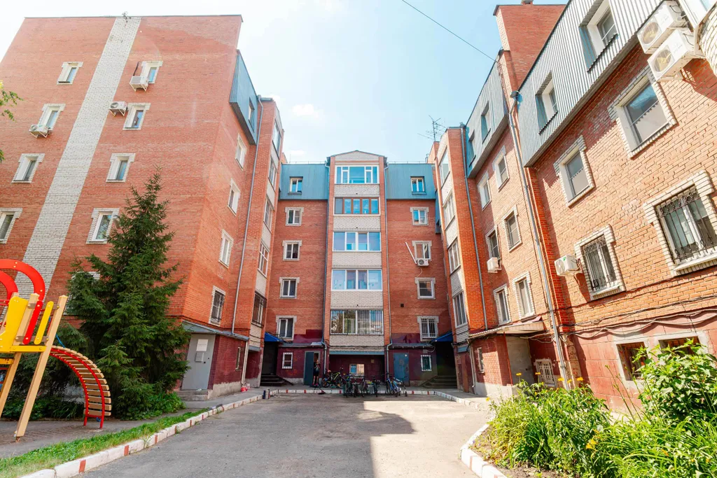 Современная, просторная квартира с кондиционером