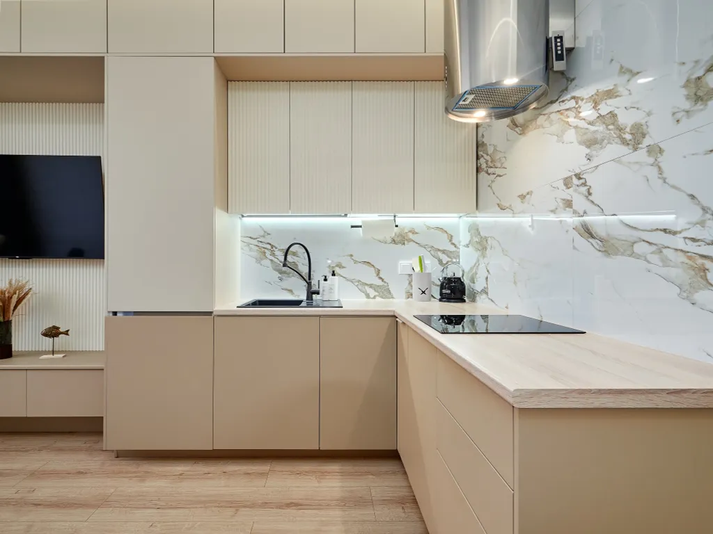 Новая квартира с видом на горы