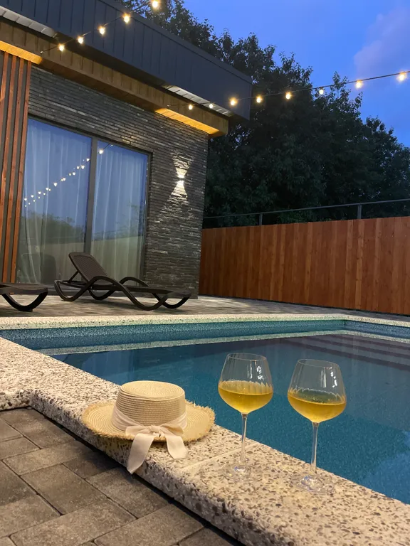 Гостевой дом с бассейном