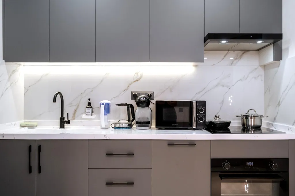 Квартира бизнес-класса с панорамными окнами в центре