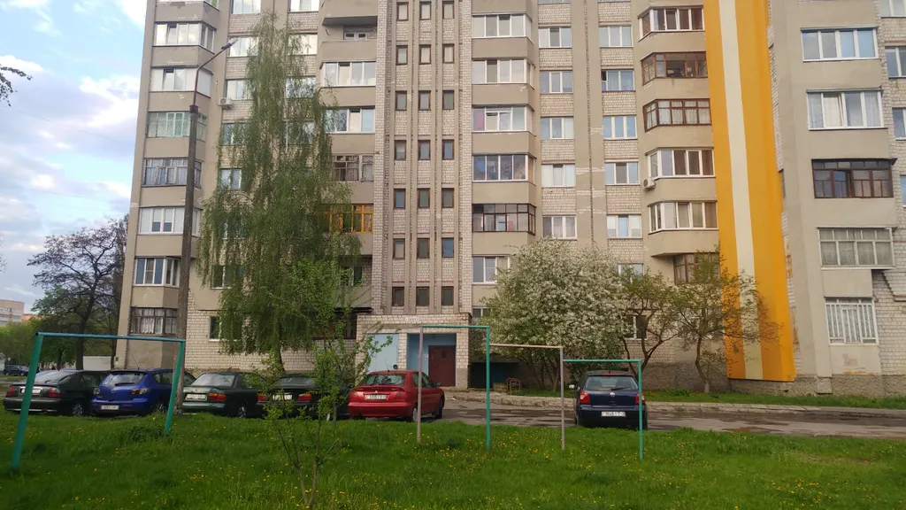 Комфортный вариант для семьи с детьми, до центра 10 мин. на авто