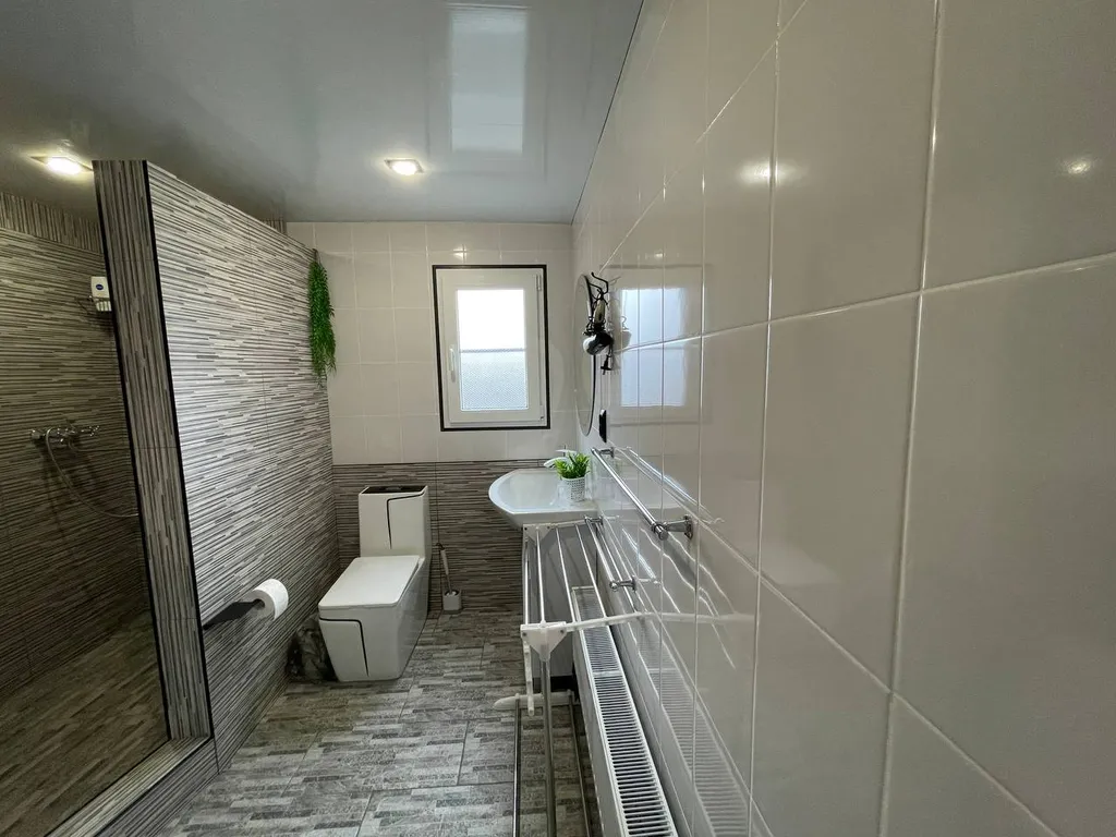 Квартира Лучшее предложение!!! Комфортный домик ( студия) с беседкой для отдыха — Лабинск