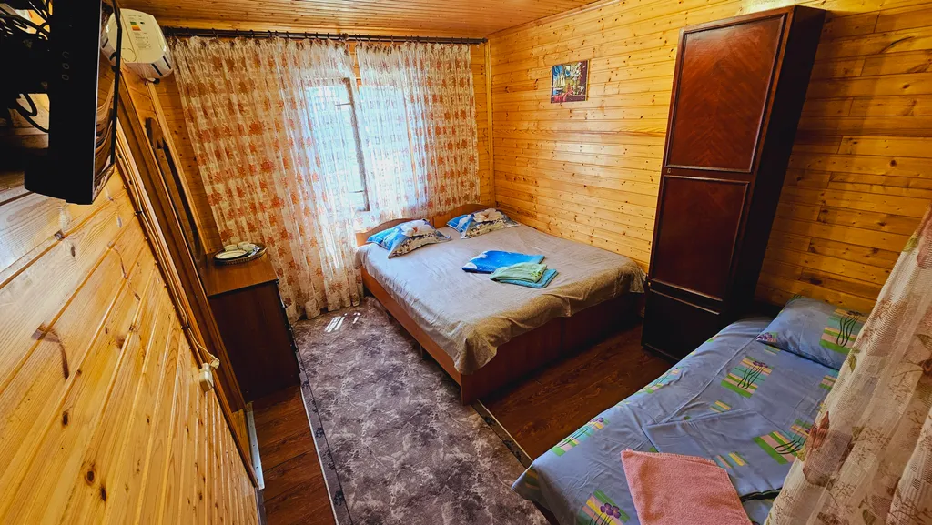 Трехместный номер со всеми удобствами