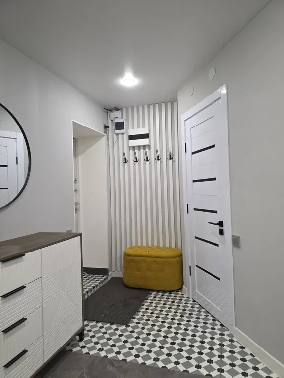 Новая квартира в центре с водой