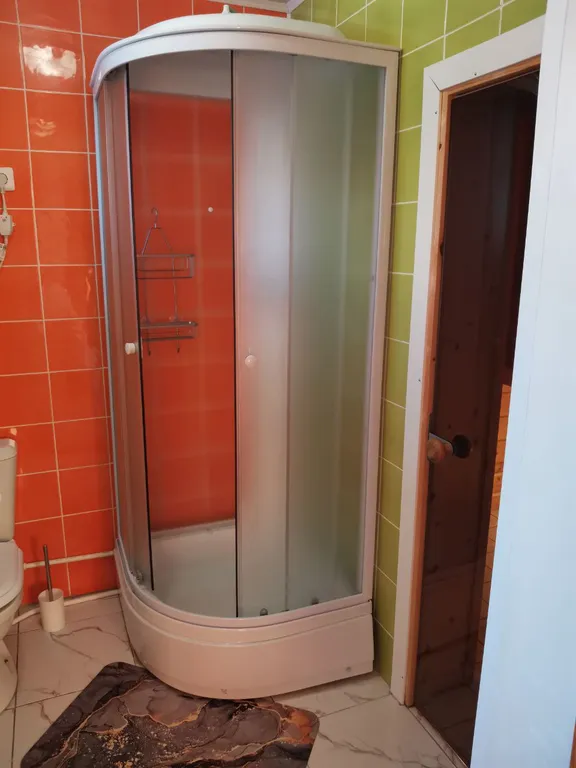 Коттедж Дом с сауной — Уница