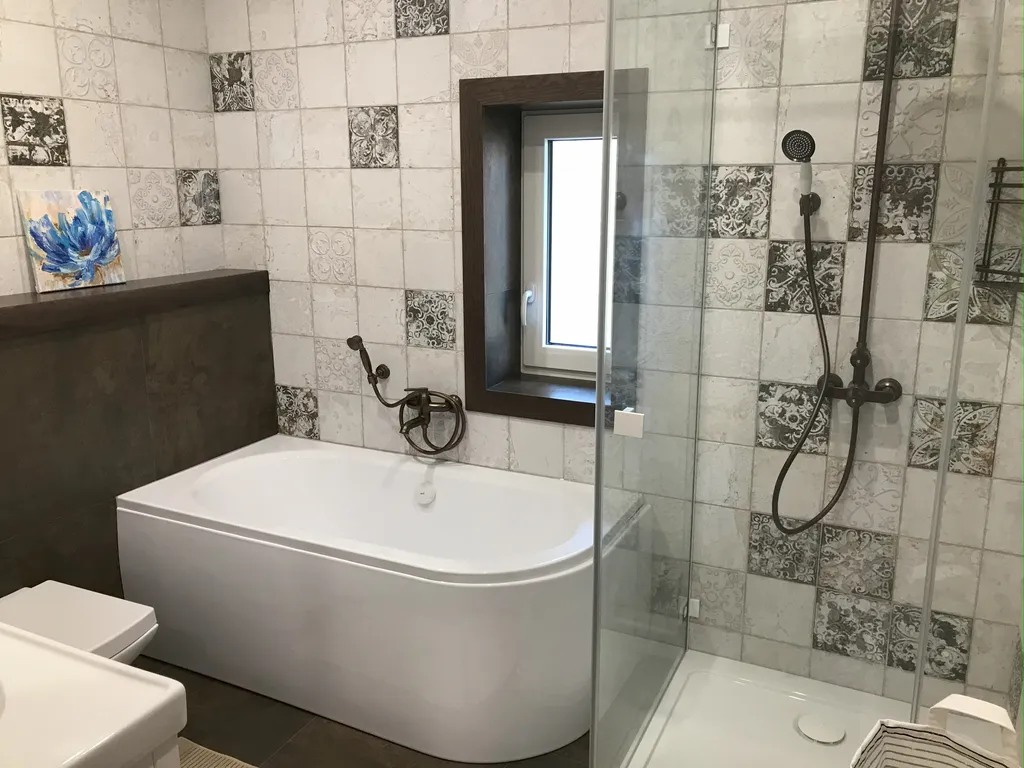 Двухуровневая квартира с 3 спальнями в частном доме