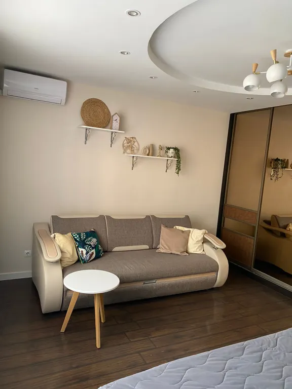 Квартира 1-комнатная квартира возле Первой Башни и Командора — Красноярск