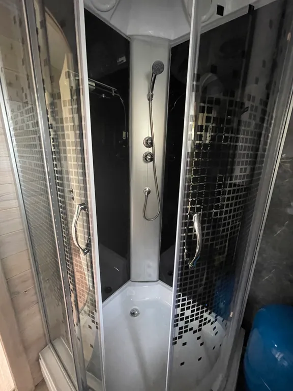 Вдали от суеты