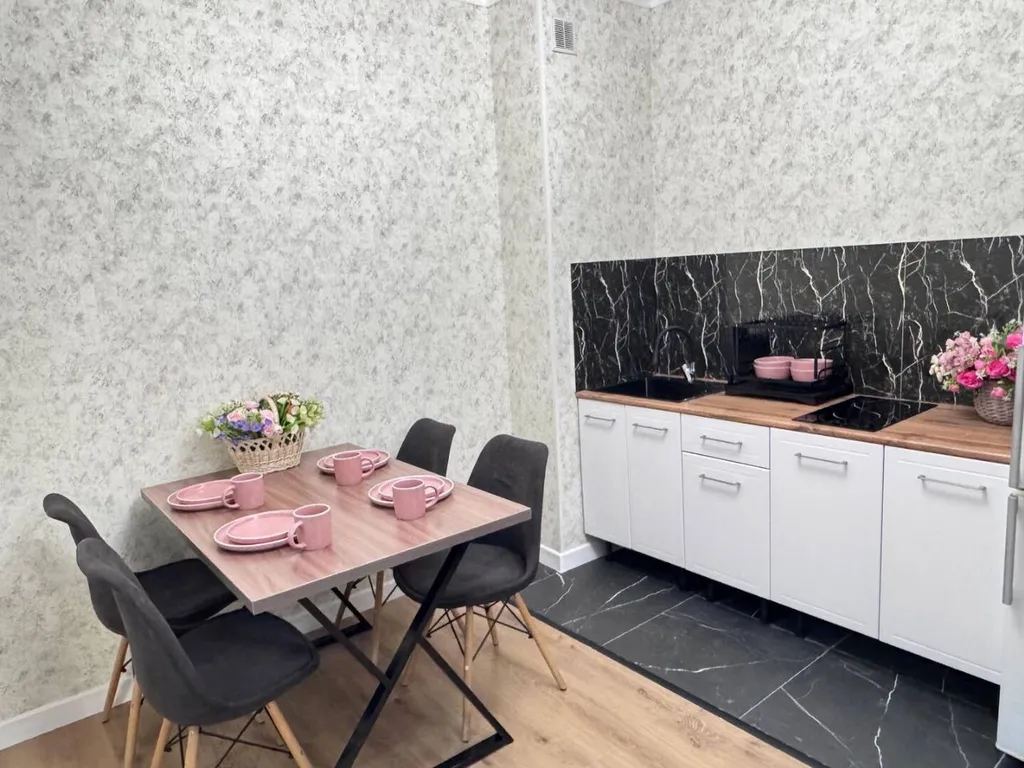 Уютная квартира возле Аэропорта