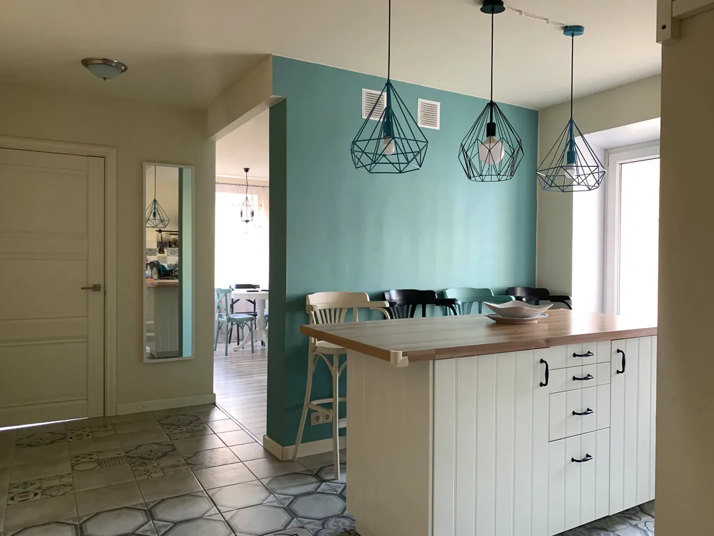 2-комнатная квартира с подвесной качелью в Зеленогорске