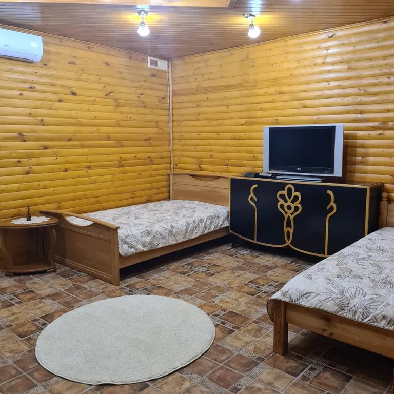 Коттедж Уютный гостевой дом с садом — аренда посуточно в Волгоград