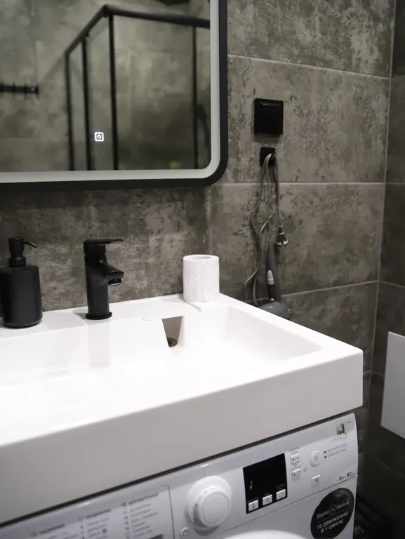 Новая квартира студия с отдельным входом и верандой