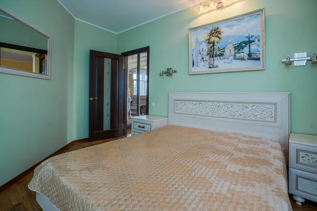 Квартира с прекрасным видом на горы и парк