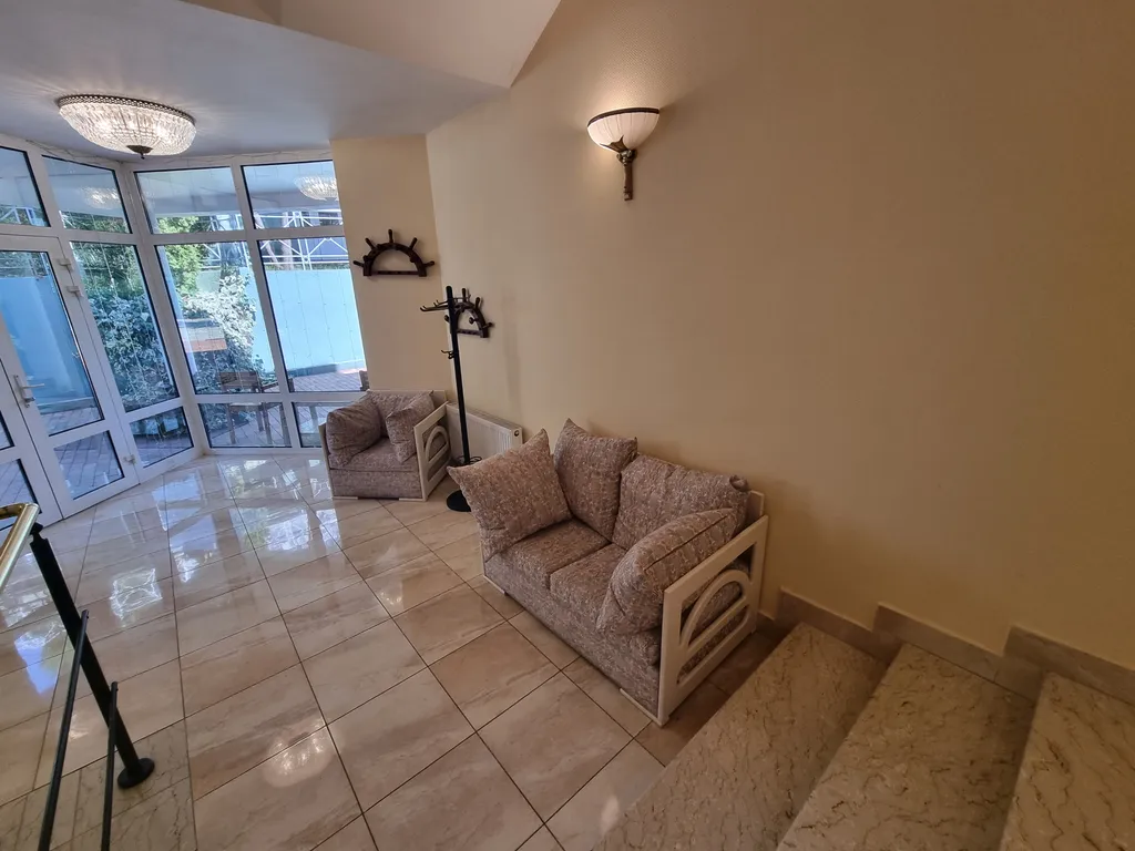 Вилла с открытым бассейном и видом на море