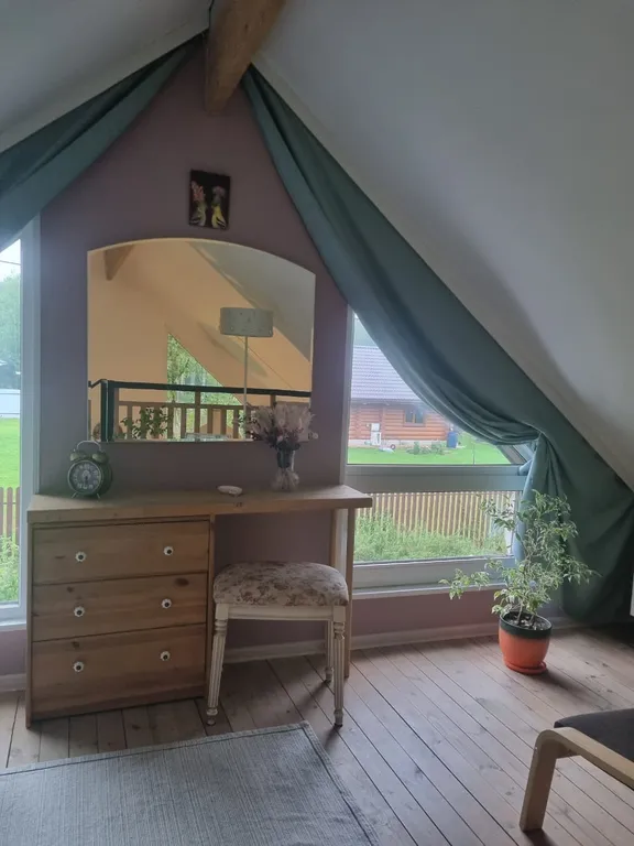 Дом-студия.