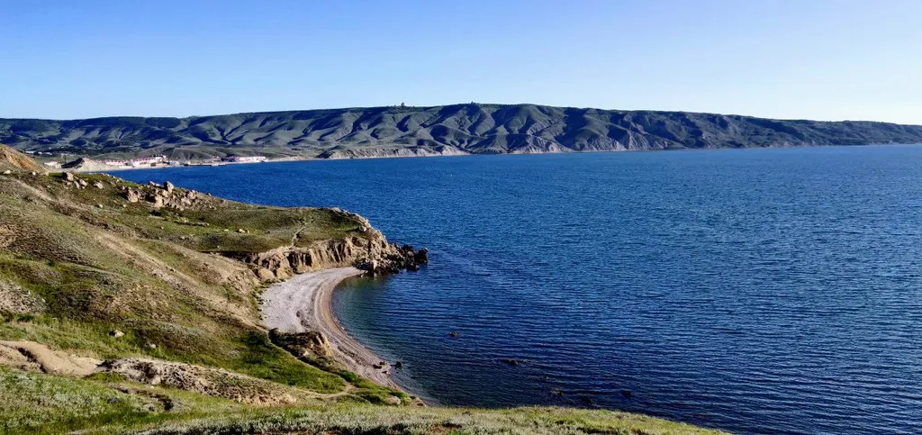 Апартаменты у моря с большой террасой, панорамным видом на море и горы