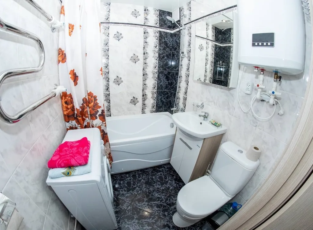 1-комнатная квартира в цeнтpe города.