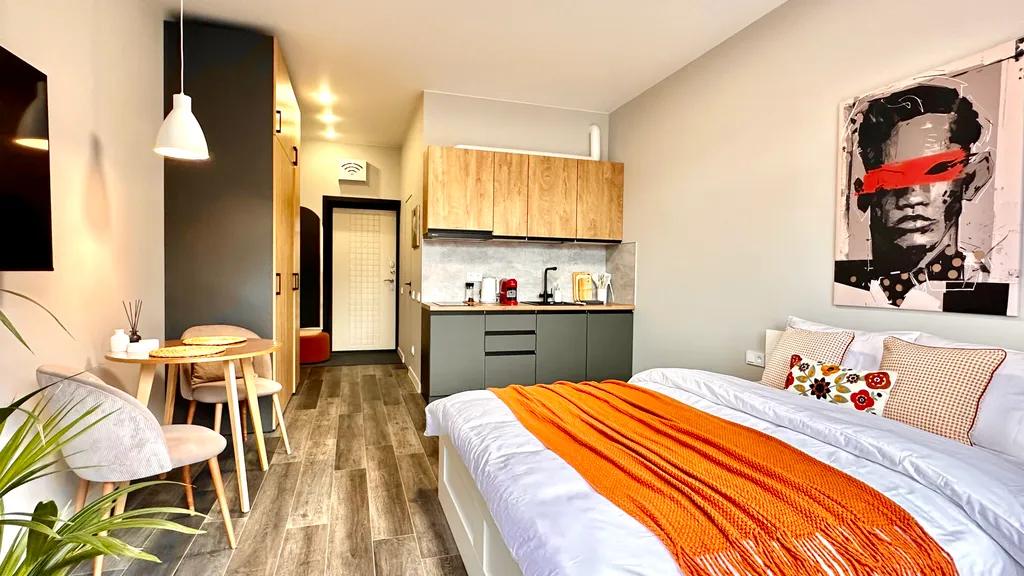 #58 Стильные апартаменты с видом на горы