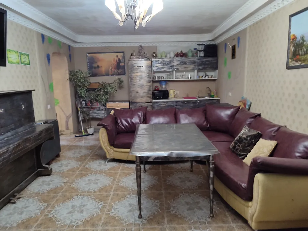 Домик в стиле старого замка