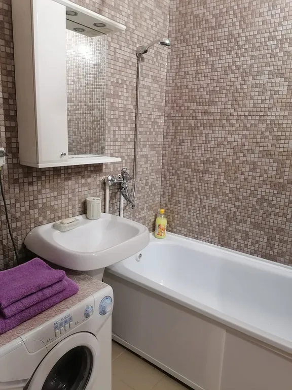 Улучшенная 1 комн квартира от ИП Марат Дом