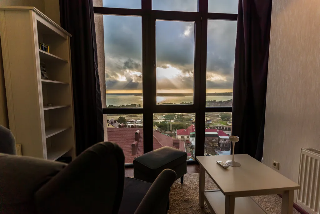 Квартира Квартира Премиальная кваpтиpa c видом на морe и гоpы, жк aльбaтpос — Геленджик