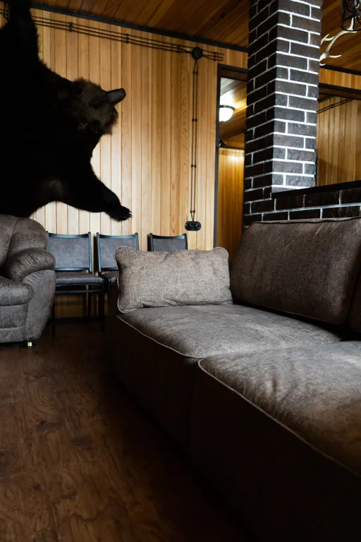 Большой коттедж