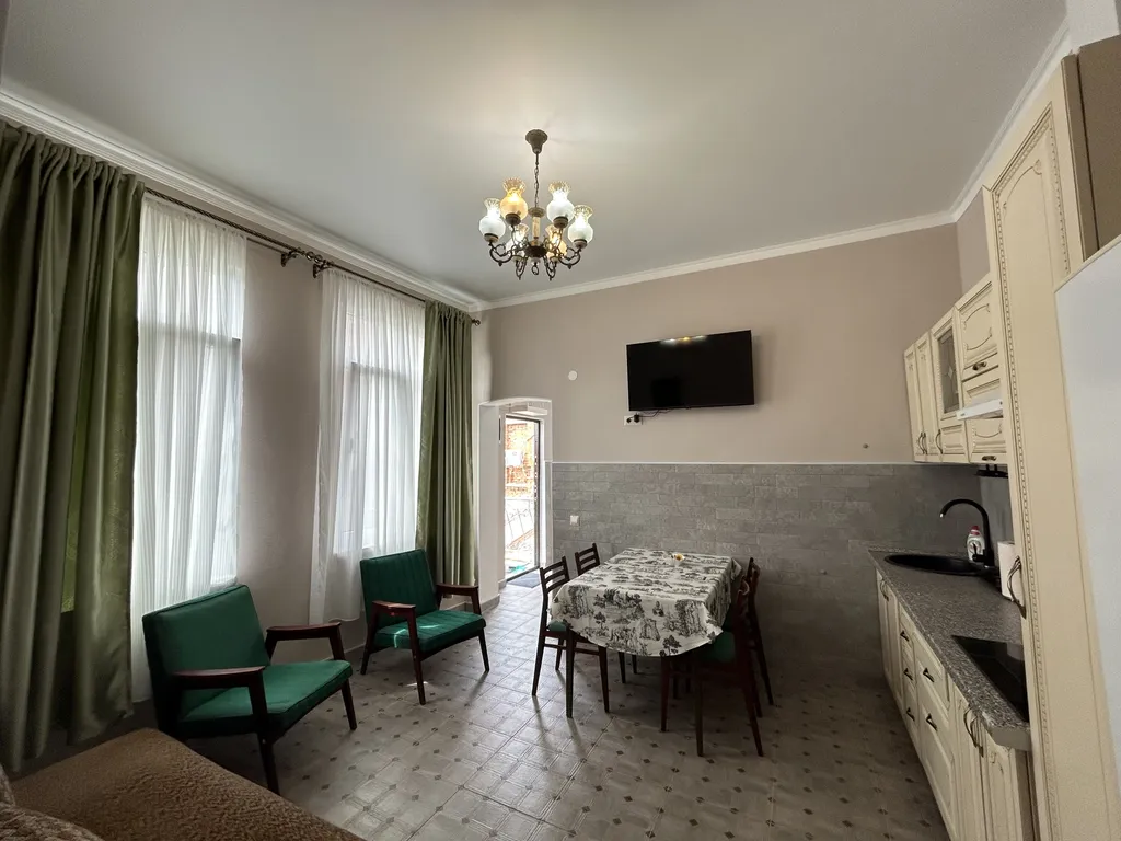 Просторный дом рядом с морем