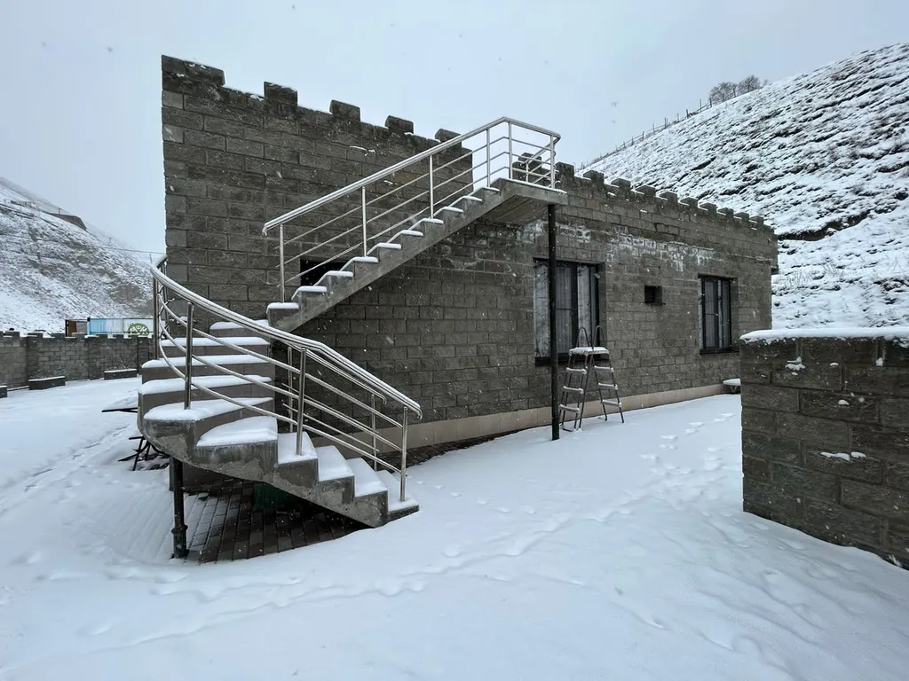 Уютный дом с видом на горы