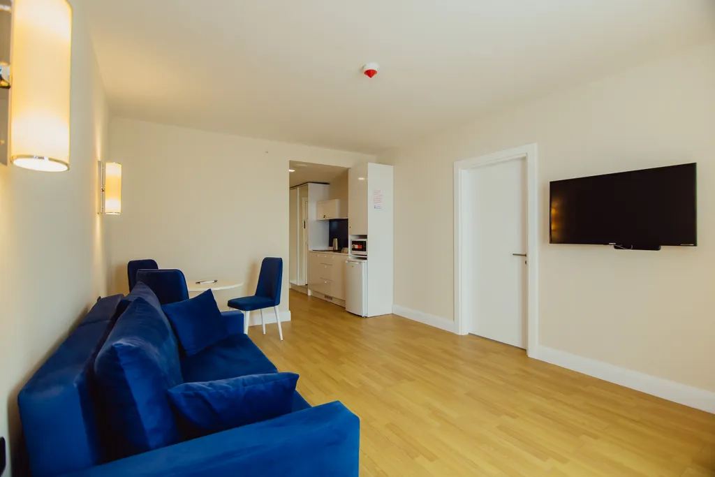 Двухкомнатные апартаменты на первой линии