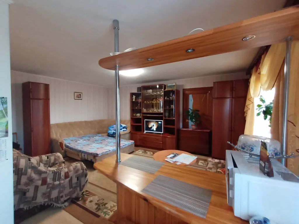 Petri Šemeikka Square apartment