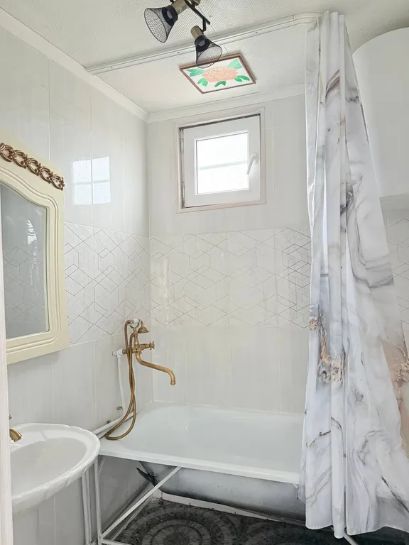 Новая студия в 4 минутах от моря