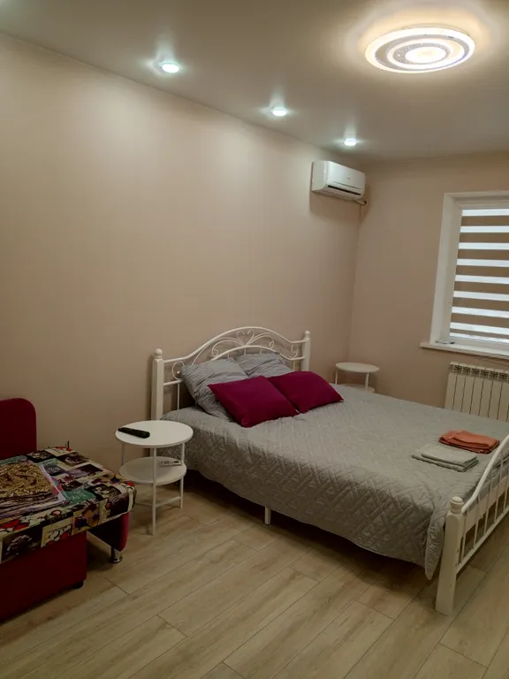 Квартира Светлая квартира в новом доме с новым ремонтом, с балконом — Элиста