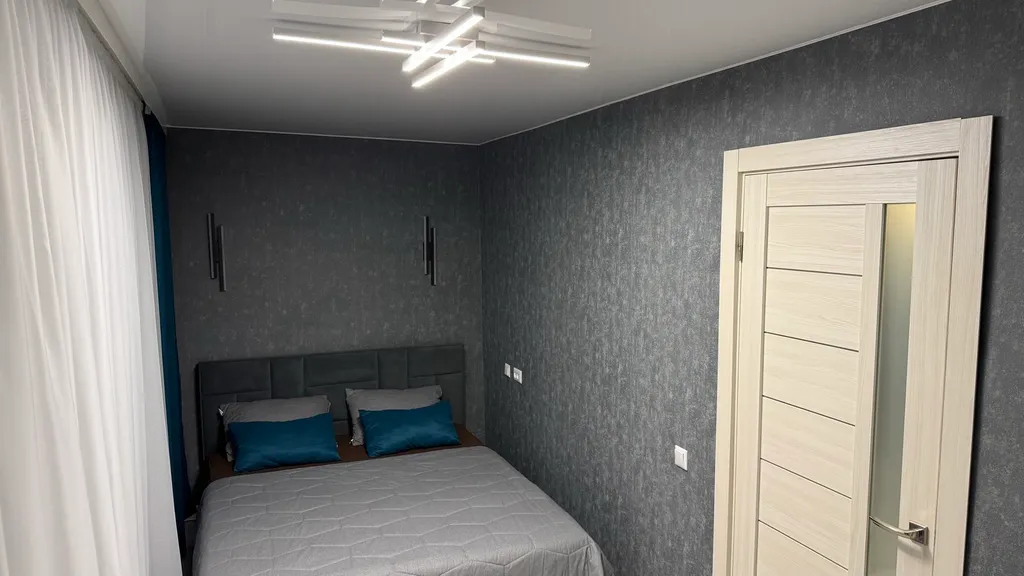 Квартира в центре на берегу озера