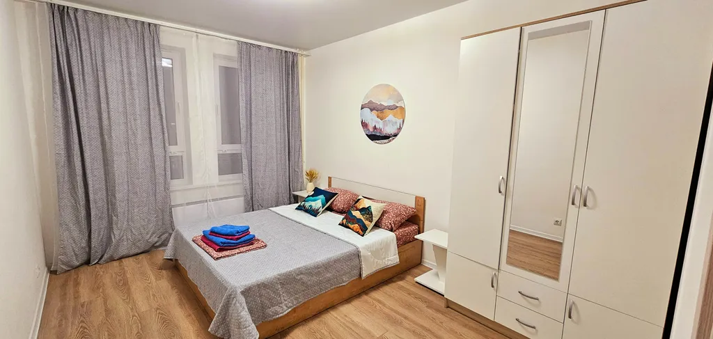 Просторная 3-комнатная квартира с шикарным видом из окна — аренда посуточно в Обнинск