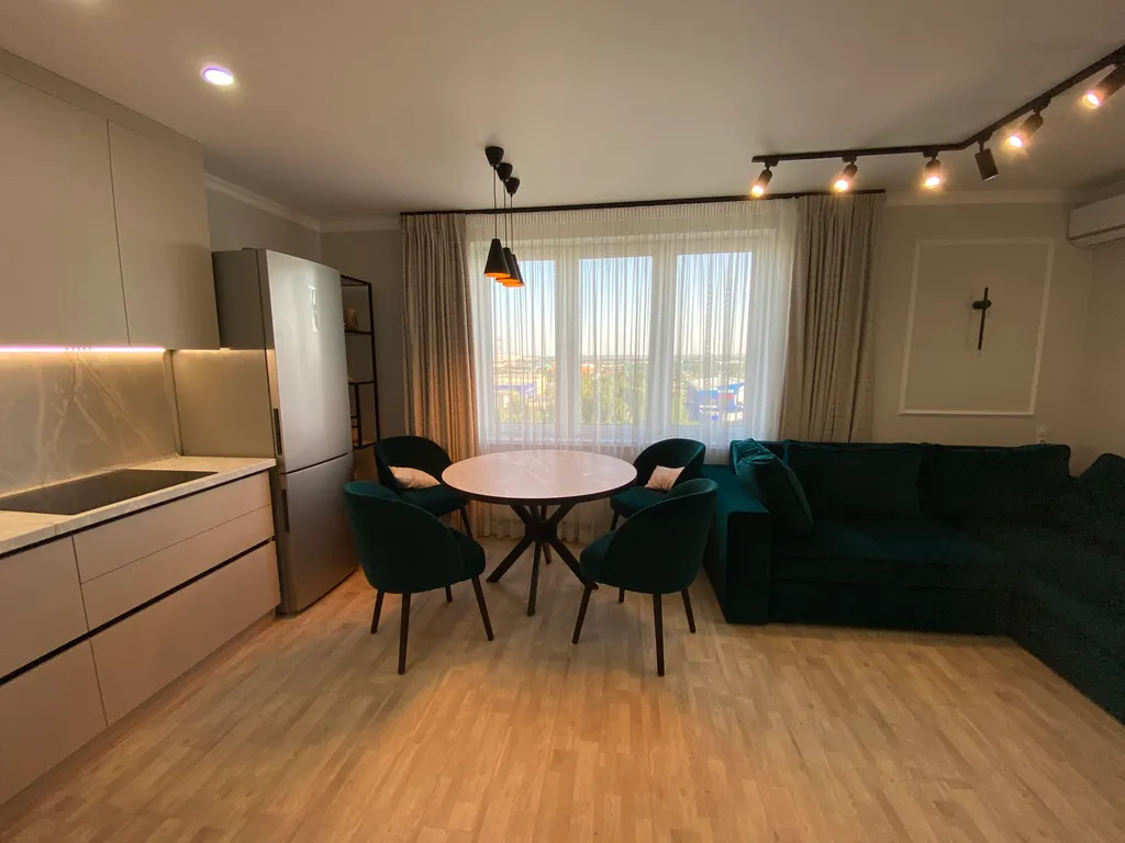 Уютная квартира в доме с внутренним двором в тихой части города — аренда посуточно в Вологда