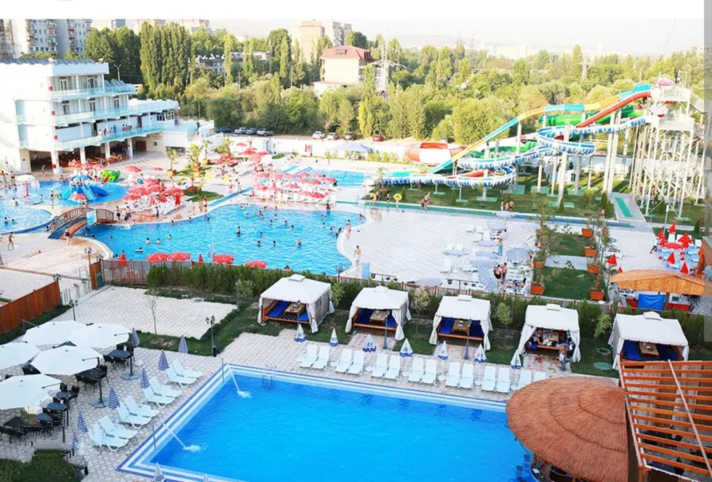 Просторная квартира в тихом районе - Wi-Fi и быстрое заселение