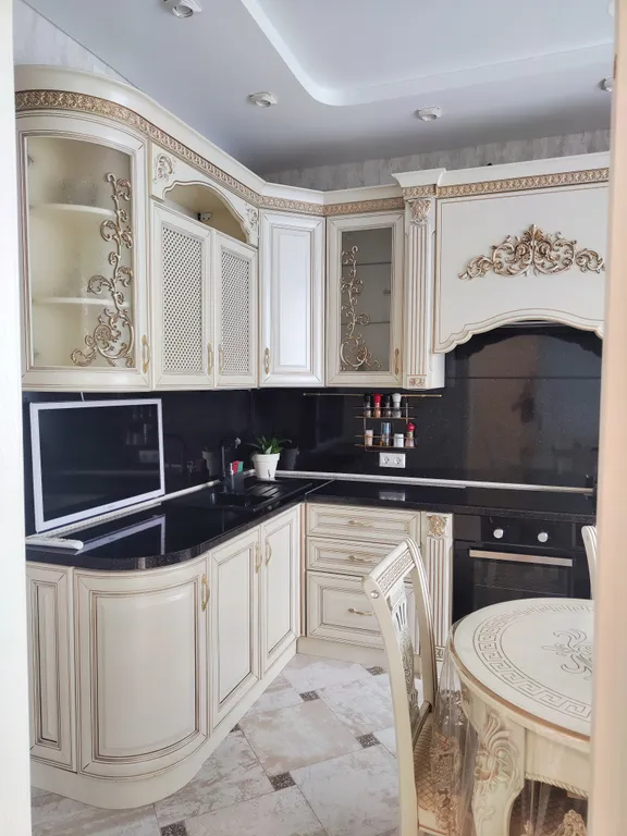 Уютная видовая квартира на 18 этаже