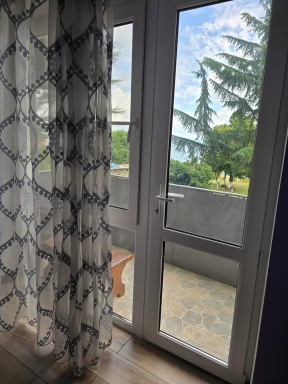 Квартира на берегу моря