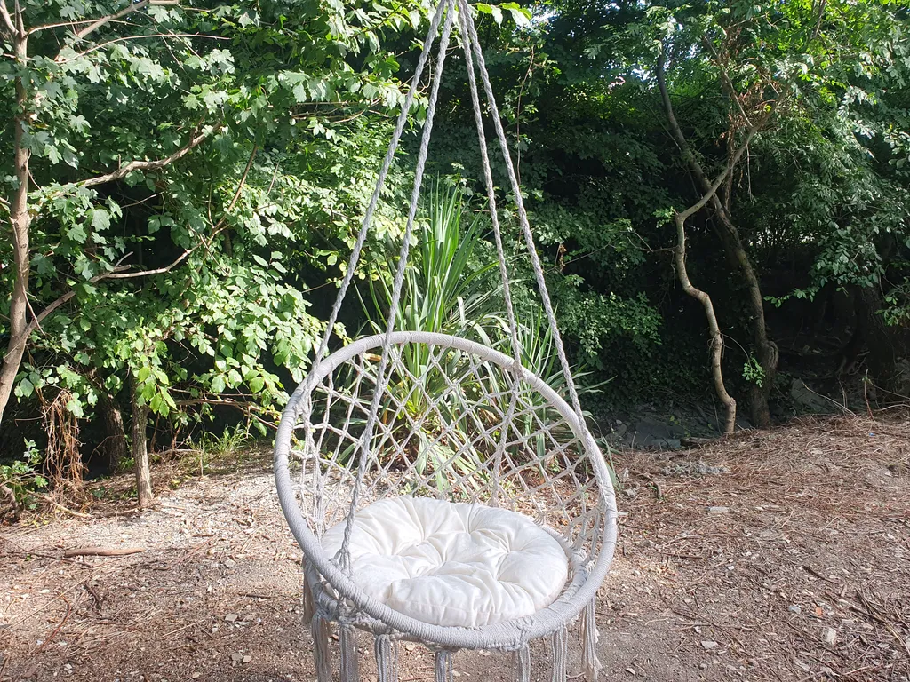 Квартира Квартира Уютная студия в тихом районе — Цемдолина