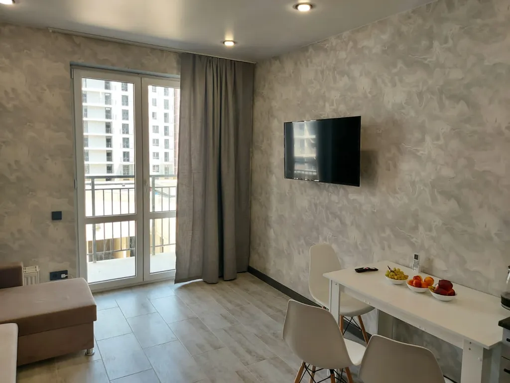 Студия у реки