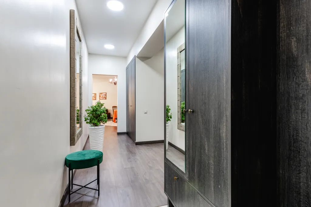 Апартаменты Aray в центре города и с видом на горы