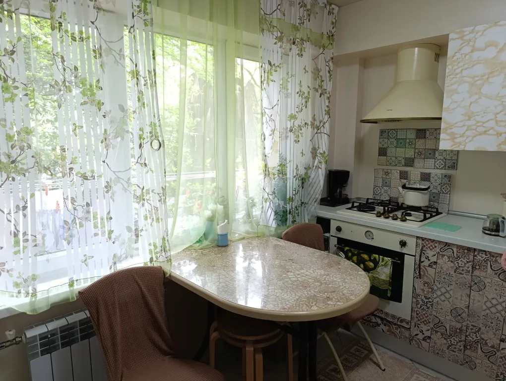 1-комнатная квартира в спальном районе — аренда посуточно в Лазаревское