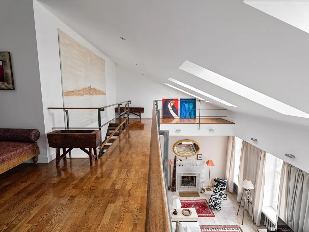 Двухуровневые апартаменты Palazzo с высокими потолками